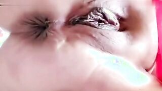 丰满巨乳熟女坦克白虎肥鲍无套抽插高潮喷水