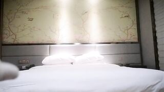会所勾搭小姐姐开房