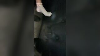 淫乱KTV高颜值苗条嫩妹子KTV沙发啪啪