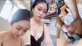 20岁的新娶超正嫩妻到外头晒晒奶回家穿丝袜帮我足交
