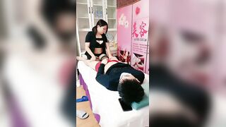 按摩店勾搭女技师