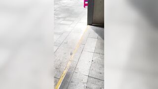 大神潜入办公楼女厕全景偷拍多位漂亮的美女同事各种美鲍完美呈现