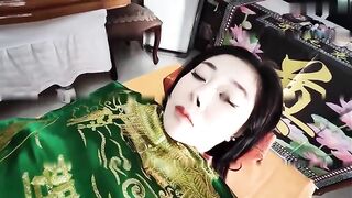大尺度美女死后
