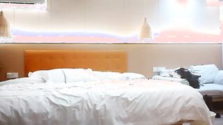 2.10偷拍利哥探花3