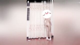 大款私人订制视频一字马舞蹈服裸体操排尿扒穴洗澡